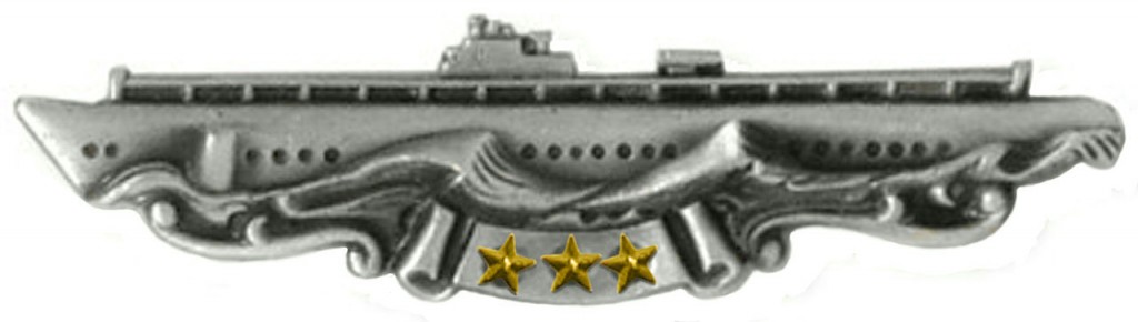WWII Submarine Combat Patrol Pin with 3 Gold Stars (4 patrols) Public Domain, https://commons.wikimedia.org/w/index.php?curid=14925973 